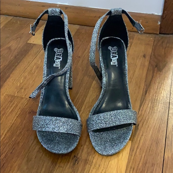 Brash Shoes Brash Sparkling Silver Heels Poshmark